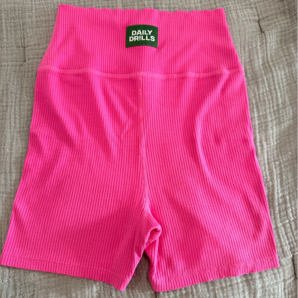 Daily Drills Ribbed Shortie Shorts